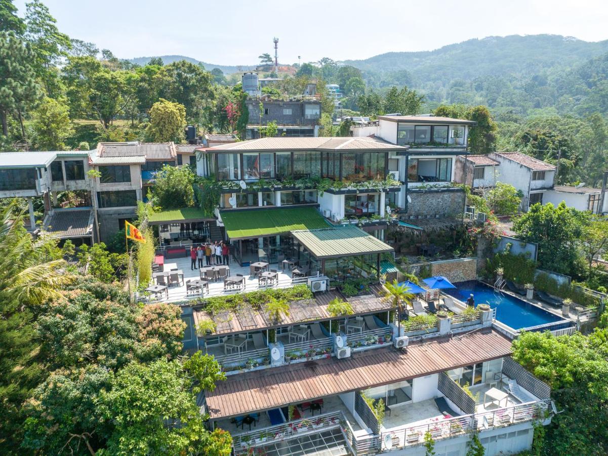 The Theva Residency Hotel Kandy Eksteriør billede